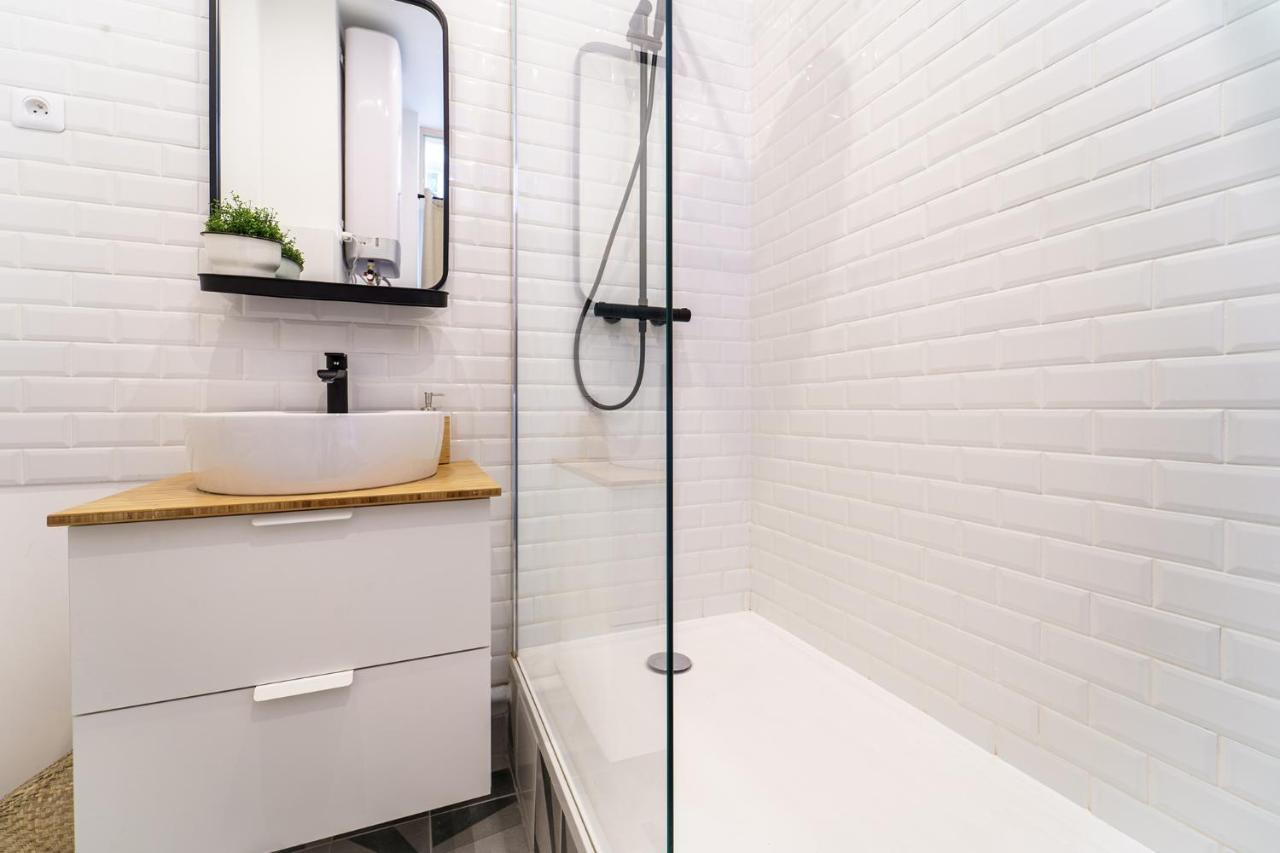 Parisuites Canal Saint Martin Chic & Design & Cosy Appartement